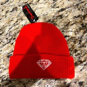 Diamond supply company beanie